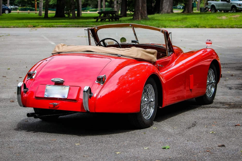Lot S21 - 357 - 1954 Jaguar XK120 Convertible | Saratoga Motorcar